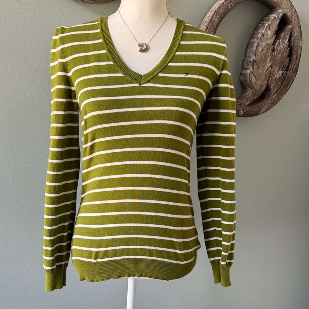 Tommy Hilfiger Olive Green and White Striped V-Neck Sweater size S